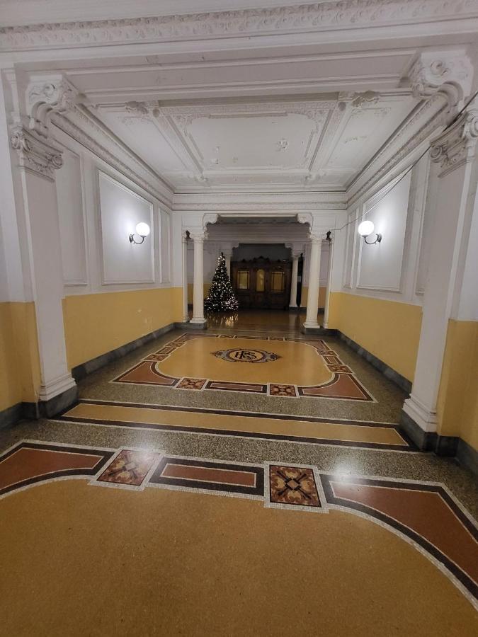 Elegante Ed Incantevole Nel Cuore Di Genova
