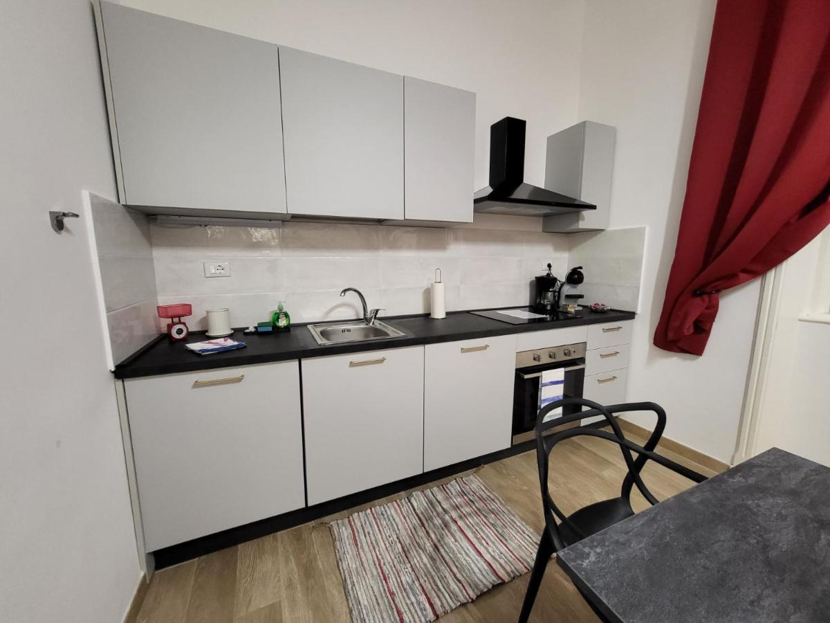 Elegante Ed Incantevole Nel Cuore Di Appartamento Genova